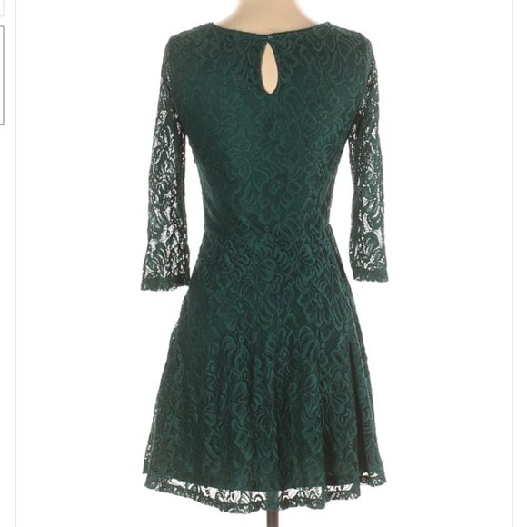 Green Lace Dress - Picture 2 of 2